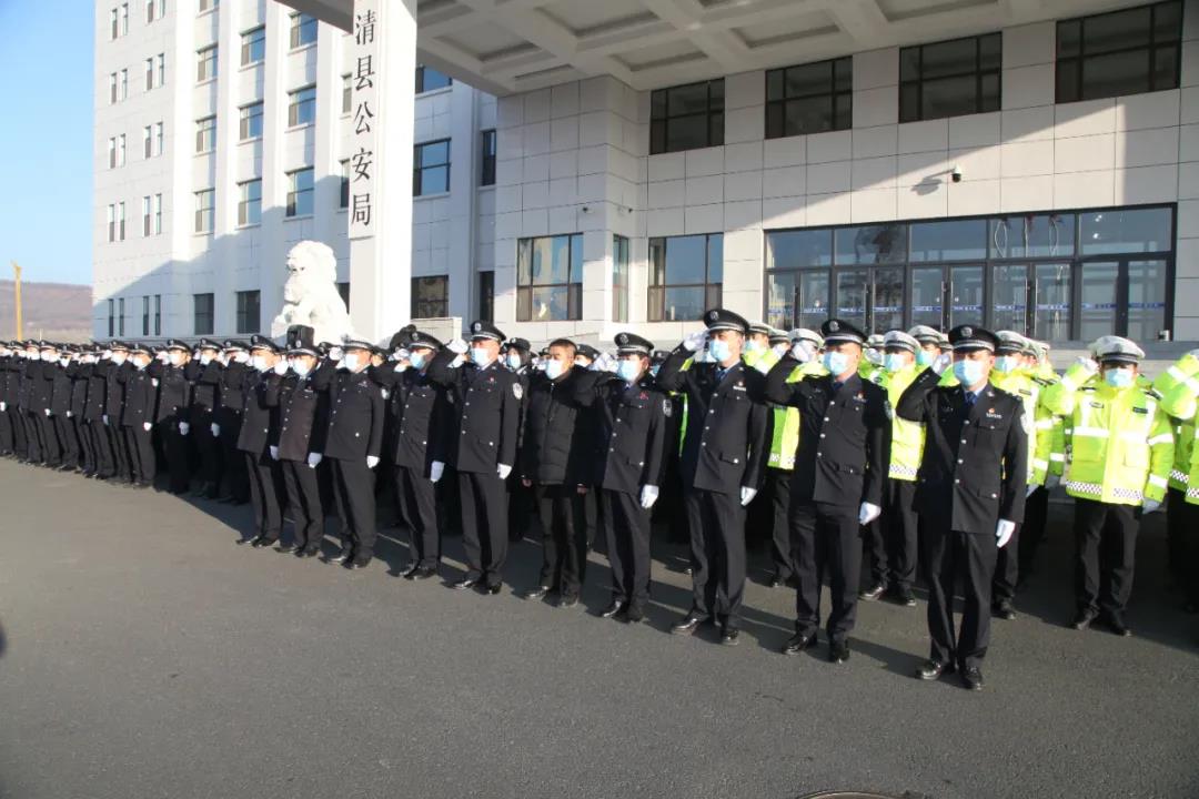 首页 专题专栏 学训词 践使命 走进2021   汪清县公安局又站在了新的